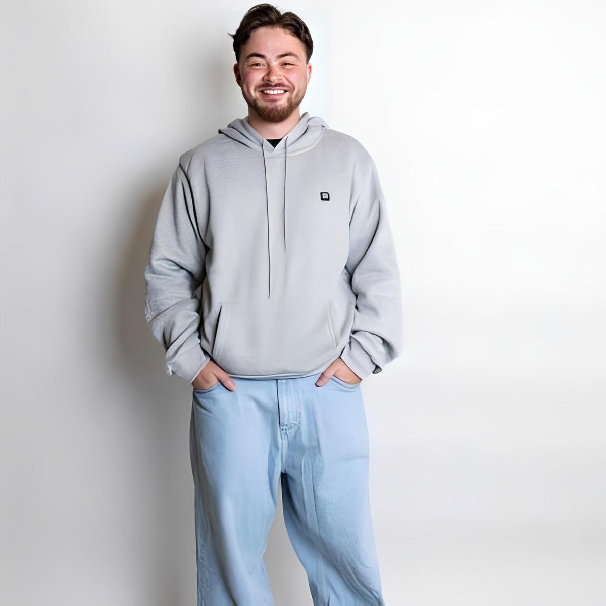 plc-06-homme-gris
